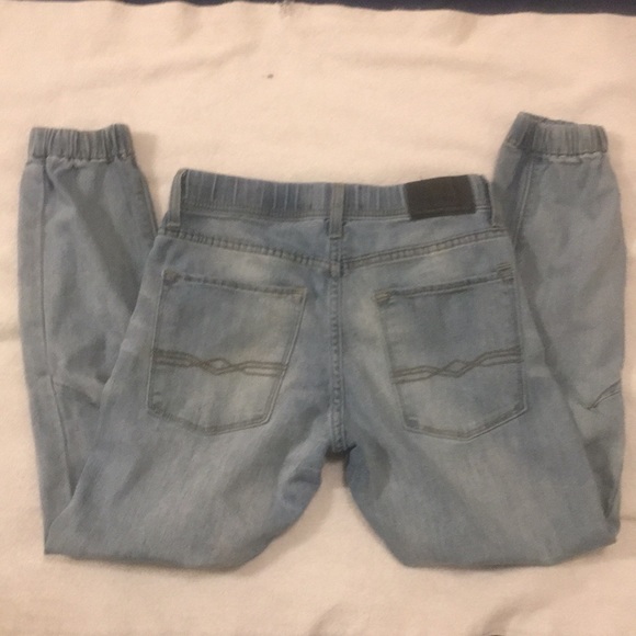 Levi high wasted denim jeans - Picture 3 of 4